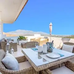 Luxury-Penthouse-La Mairena-Seaview-Jacuzzi-Marbella