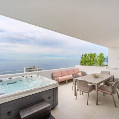 Aquasuites Luxury Penthouse A02