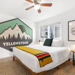 Hot Tub 4 Baths 4 Bedrooms Montana Themed Bikes