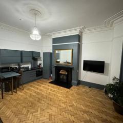 Stylish 2-Bed in Trendy Jesmond