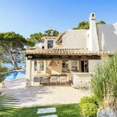 Villa in Andratx with Sea Views and Pool