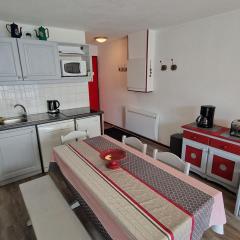 Appartement 3 pièces pour 6, proche télésiège à Valfréjus - FR-1-265-368