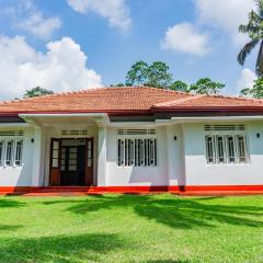 Red Araliya Villa Weligama