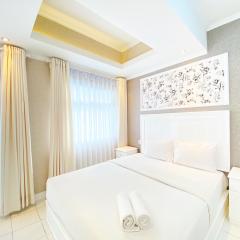 Nice Studio Room at Grand Asia Afrika Apartment By Travelio