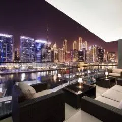 Lux Apartment with huge private Lounge I Burj & Canal View