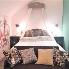 The Nest - Lovely Studio with Private Garden