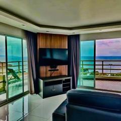 Sea view luxury suite with bath tub Jomtien