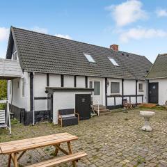 Awesome Apartment In Allinge With Wifi