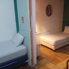 Hostal Brunette Santein