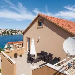 Two-Bedroom Apartment In Zatoglav