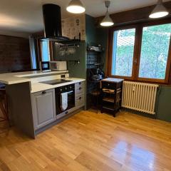 Appartement équipé avec parking, à La Chapelle-d'Abondance - FR-1-692-77