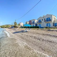 Kyparissis Beach Houses
