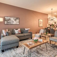 Modern Condo with Mickey Room - Family Perfection