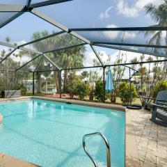 Less Than 1 Mi to Four Freedoms Beach Canal-Front Getaway