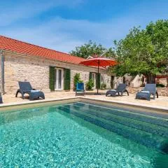 MY DALMATIA - Authentic villa Zvonko with private swimming pool