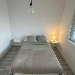 Oeiras Beach Guest House