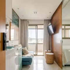 Vista mar no costa azul