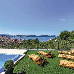 Cozy Home In Trogir With Wifi