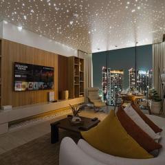 2BR Luxury Stay with Starry Ceiling
