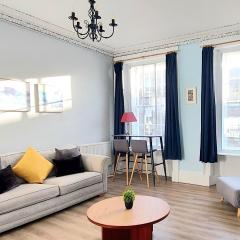 Spacious Victorian Apartment in Edinburgh City