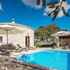 Holiday Home Skicini With Fireplace 04