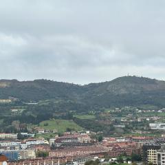 VISTAS MONTE NARANCO Apartamento CON PARKING 5euros al dia