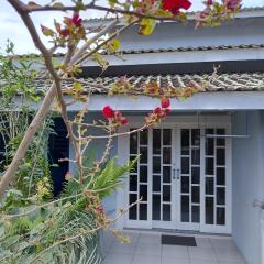 Kitnet bem localizada no bairro Costa e Silva