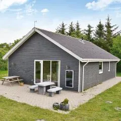 Beautiful Home In Vemb With Wifi
