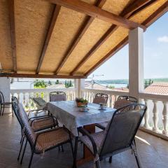 Nice Apartment In Susnjar Ii, Krusevo