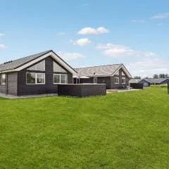 Stunning Home In Løkken With Sauna