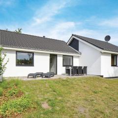 Four-Bedroom Holiday Home In Ebeltoft