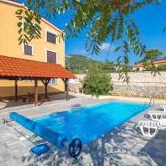 Nice Apartment In Barbat With Wifi