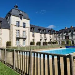 Charmant T3 plain-pied avec terrasse privée, parking gratuit et piscine à Baden