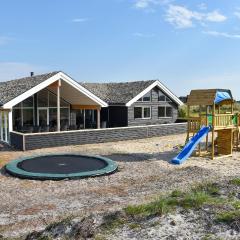 Nice Home In Ringkøbing With Sauna
