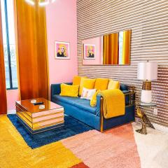 Dolly's Art Deco - Luxe Stay Near Broadway