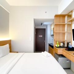 Homey and Best Deal Studio at Apartment Transpark Juanda Bekasi Timur By Travelio