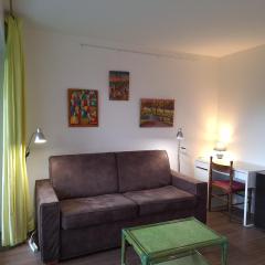 Charmant studio au calme dans le parc