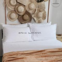 Serene Summer close proximity to Araneta Centre
