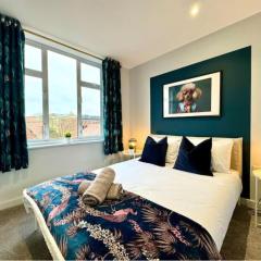 Ground Floor - Near the Beach - 3 Bedroom - New -