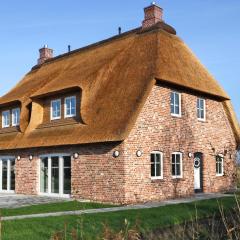 3 Bedroom Cozy Home In Dagebüll