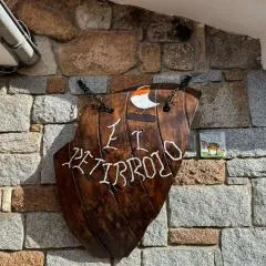 Alojamiento Rural El Petirrojo con patio jardín