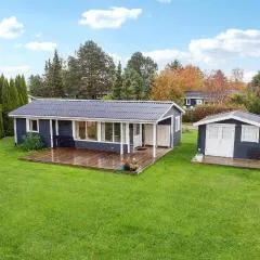 Nice Home In Bogø By With Wifi