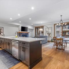 Chic Urban Sanctuary in the Heart of Down