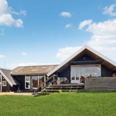 Nice Home In Kalundborg With Wifi