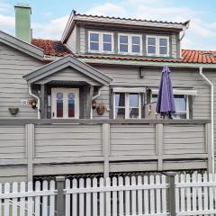 Awesome Home In Lillesand With Wifi