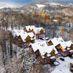 Wonder Home - Apartamenty z balkonami Leśny Dom II - w cichej i zielonej części Karpacza