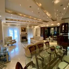 LaBelle Elite House in Aridaia,Lutra Pozar