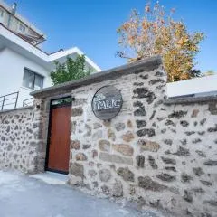 Villa Italic Suites