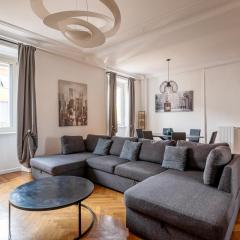 Exclusive 3 bedrooms apartment in Brera