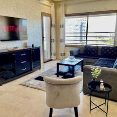 The Sunrise Apartment - 2 BR Downtown & Views